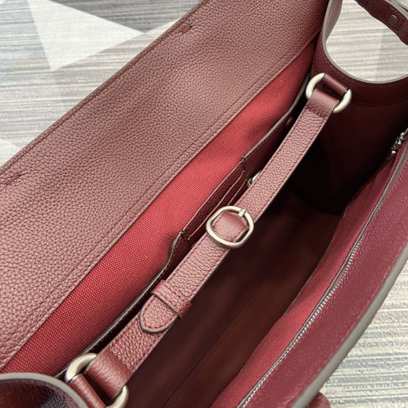 Gvc*1 tote bags